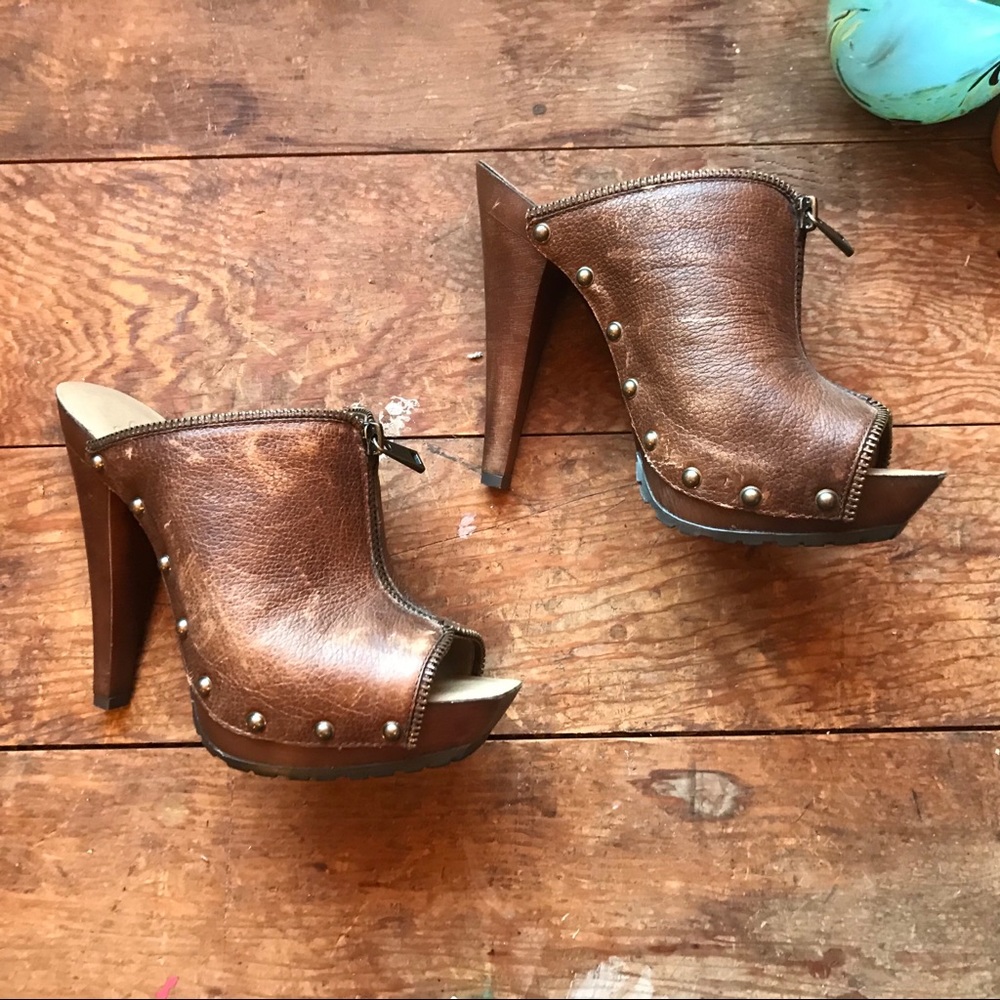 Jessica Simpson Stilletos